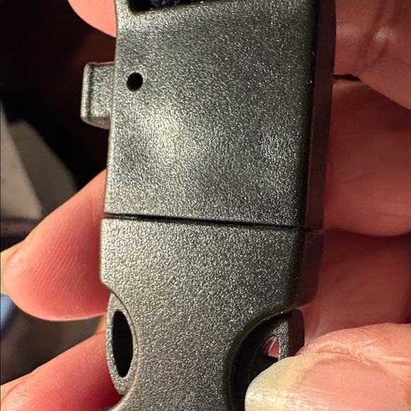 Black Survival Bracelet with Compass - Picture 3 of 4